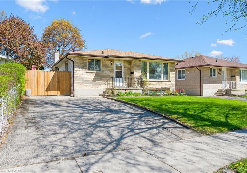 176-holborn-drive-kitchener-ontario-40827436