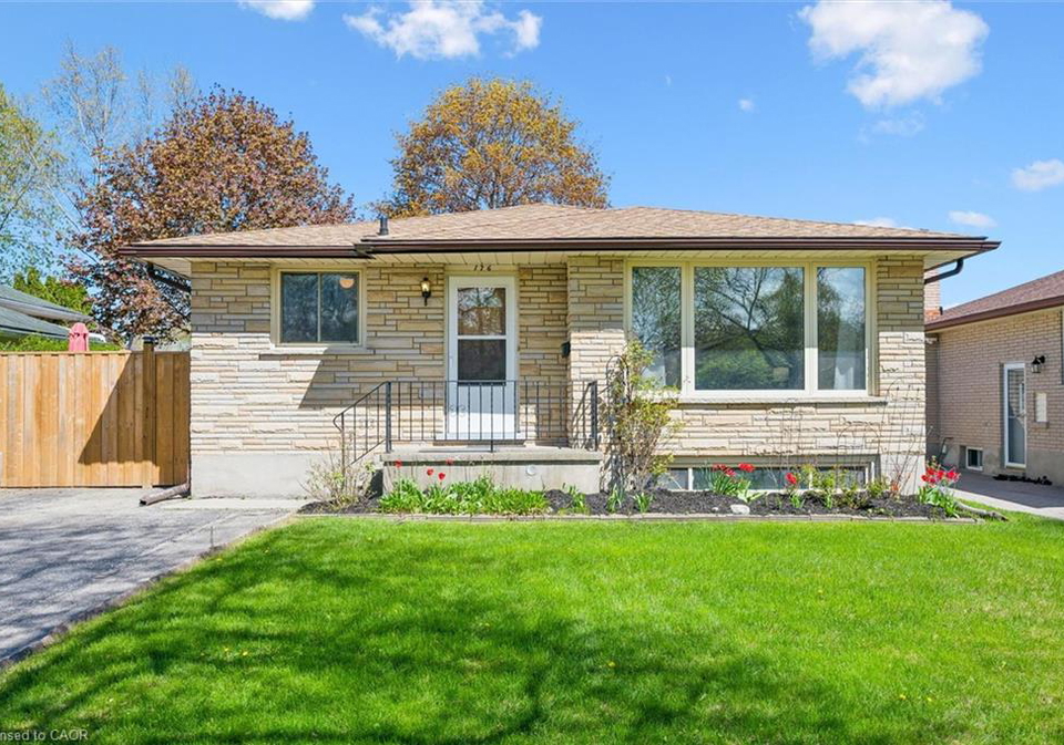 176-holborn-drive-kitchener-ontario-40827436