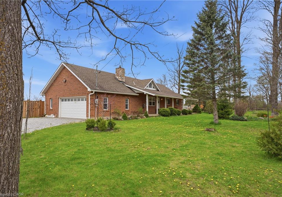 2410-abingdon-road-caistor-centre-ontario-40827440