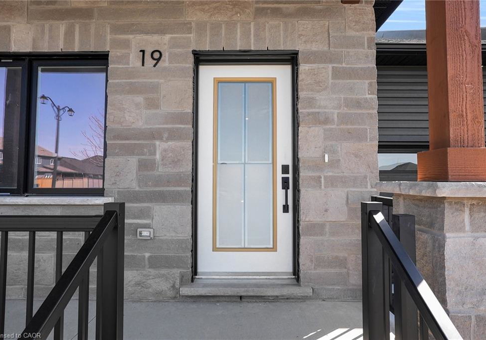 29-weymouth-street-elmira-ontario-40827484