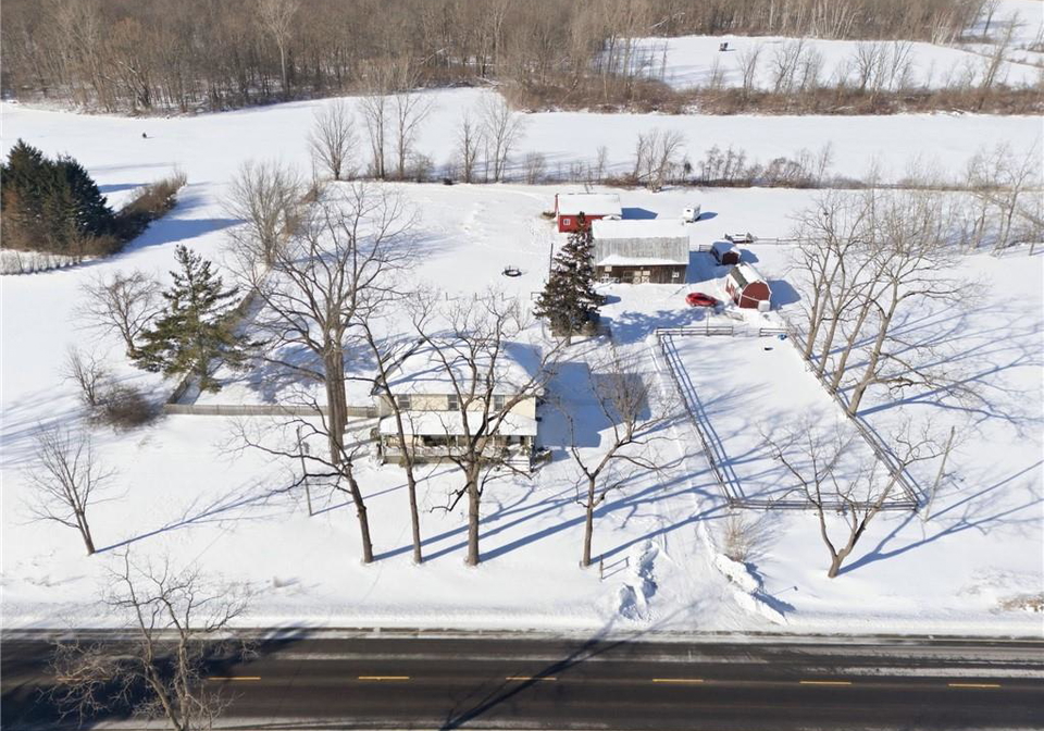 211-robinson-road-dunnville-ontario-40827503