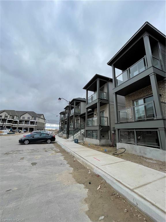 205-west-oak-trail-kitchener-ontario-40827506