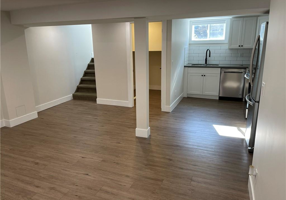 8-alderney-avenue-hamilton-ontario-40827509