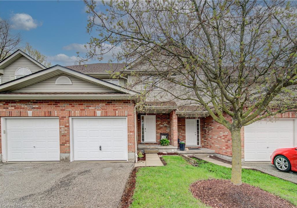 42-fallowfield-drive-kitchener-ontario-40827514