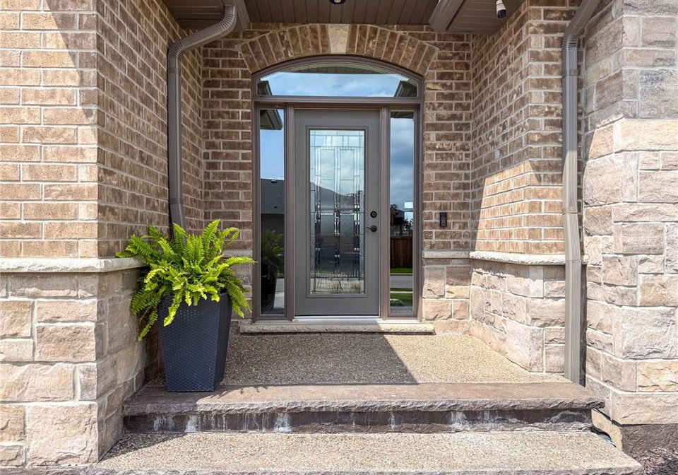 103-gibbons-street-waterford-ontario-40827540