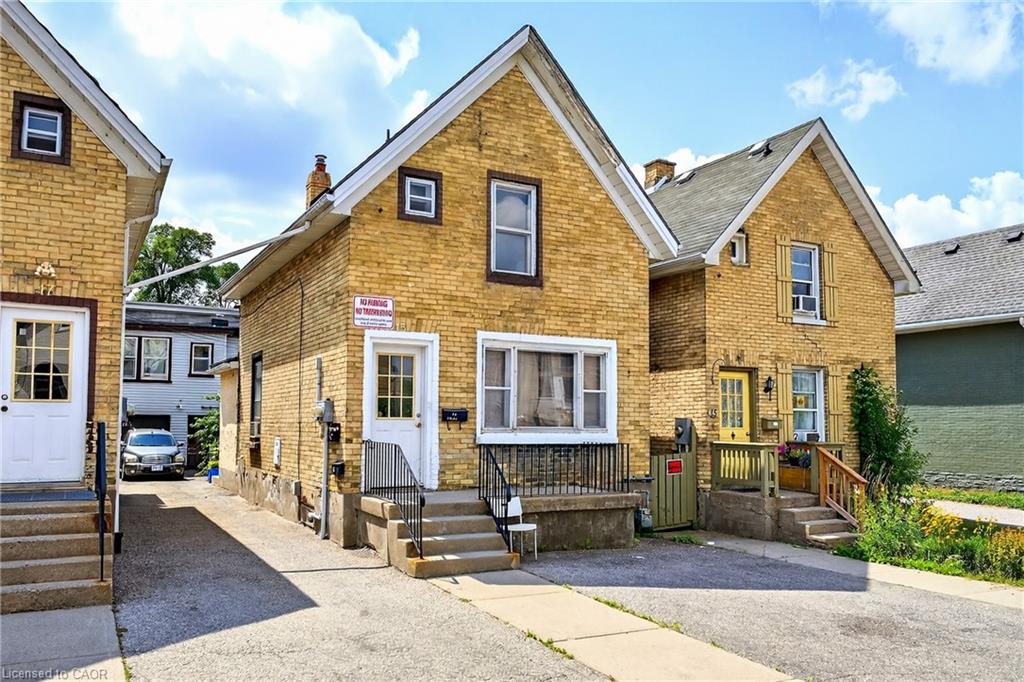 15-warnock-street-cambridge-ontario-40827546