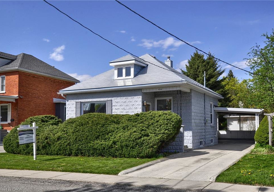 733-sherring-street-cambridge-ontario-40827561