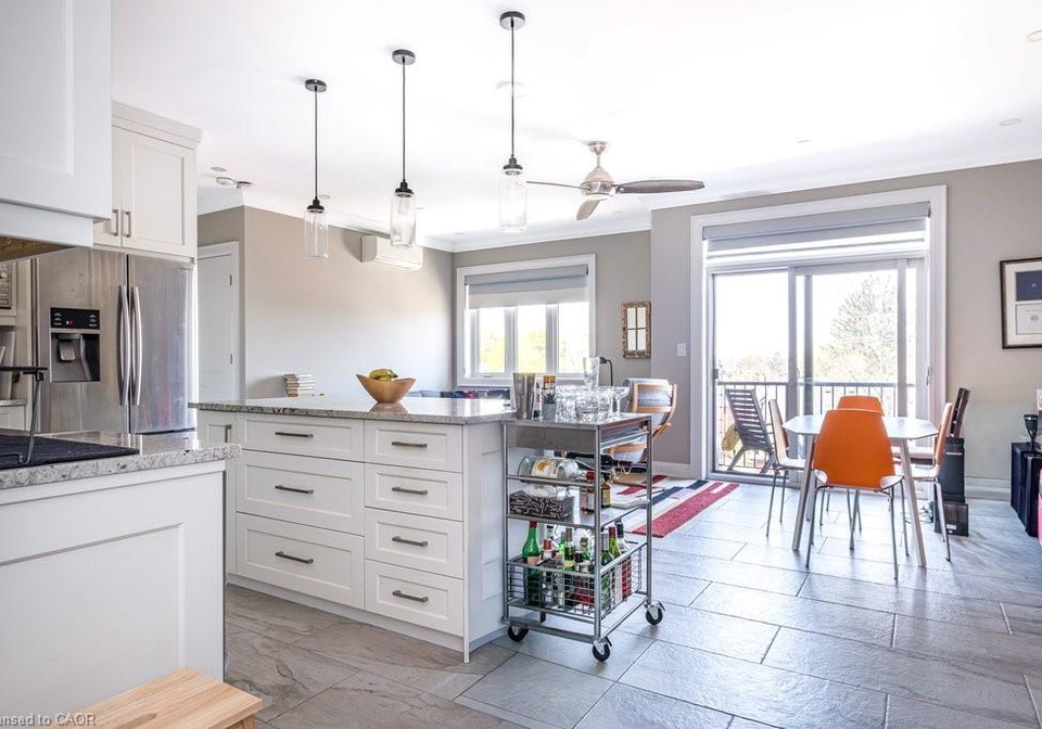 208-bold-street-hamilton-ontario-40827574