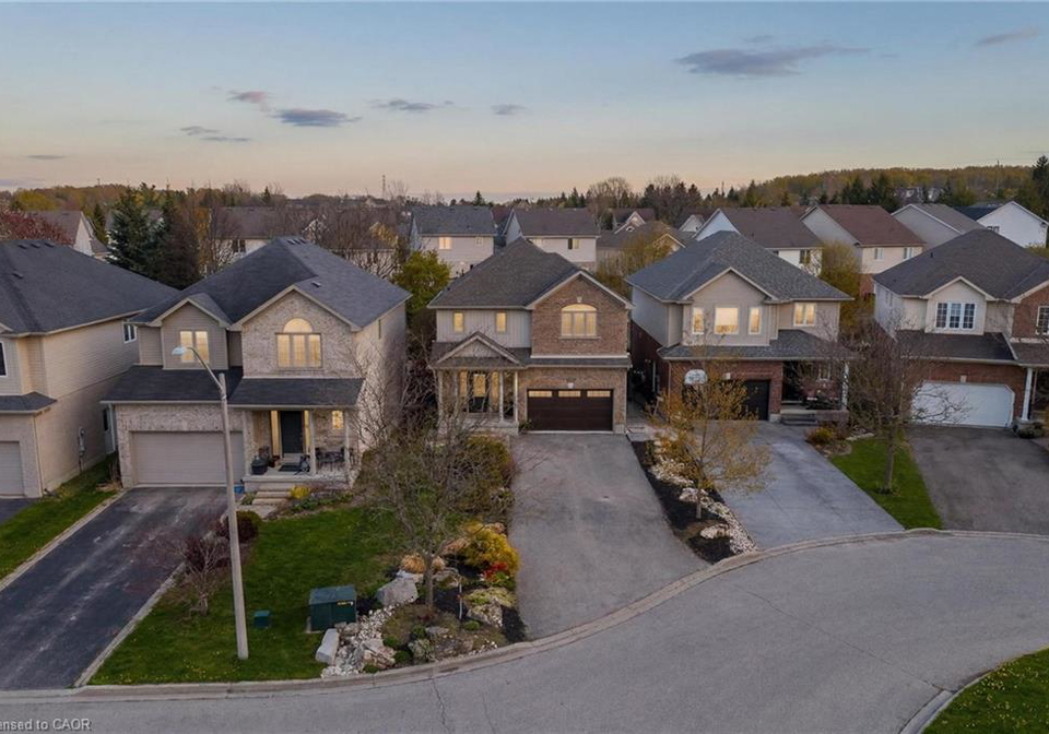 631-woodlawn-place-waterloo-ontario-40827584