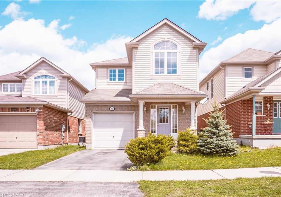 456-beaumont-crescent-kitchener-ontario-40827623