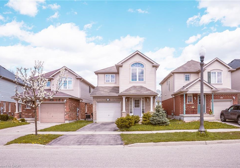 456-beaumont-crescent-kitchener-ontario-40827623