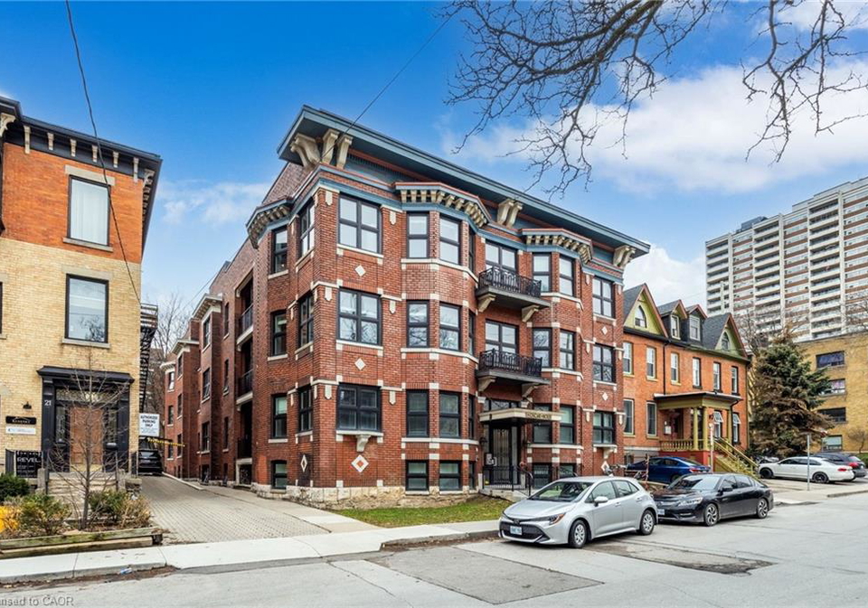 27-bold-street-hamilton-ontario-40827625