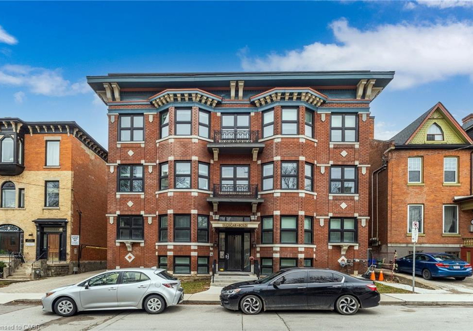 27-bold-street-hamilton-ontario-40827625