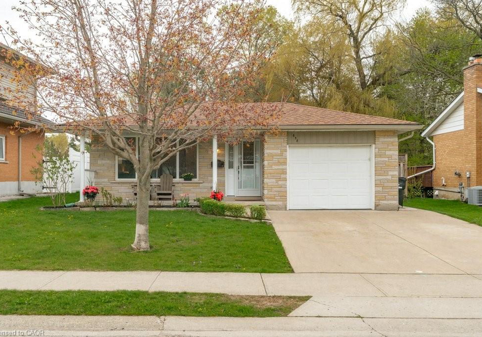 638-glen-forrest-boulevard-waterloo-ontario-40827634