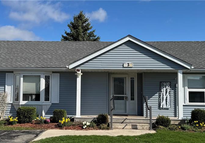 3-rolling-brook-lane-new-hamburg-ontario-40827666