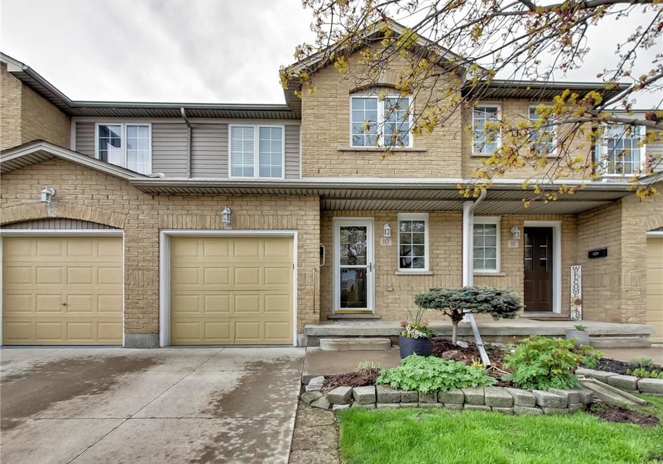 104-frances-avenue-stoney-creek-ontario-40827694