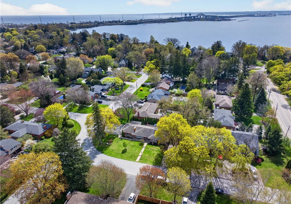 632-ellengale-road-burlington-ontario-40827717