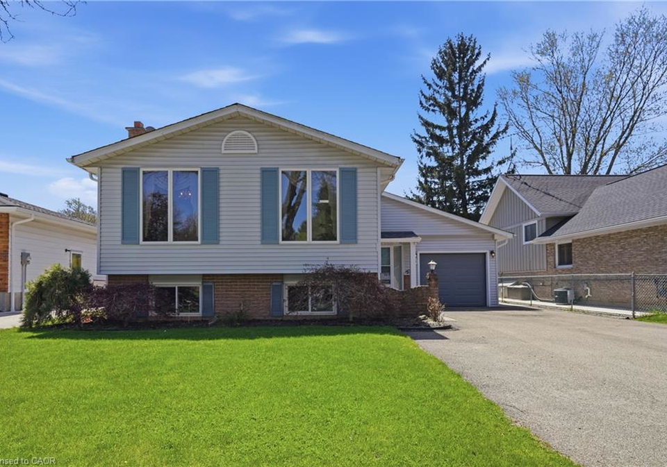 13-fallingbrook-drive-fonthill-ontario-40827763
