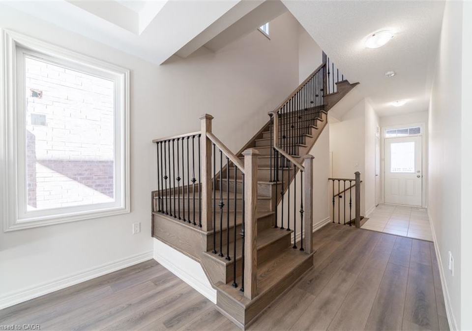 24-westfield-crescent-waterdown-ontario-40827774