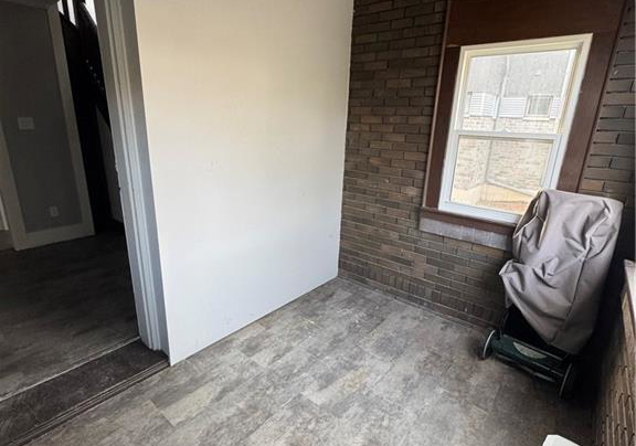 61-waterloo-drive-kitchener-ontario-40827817