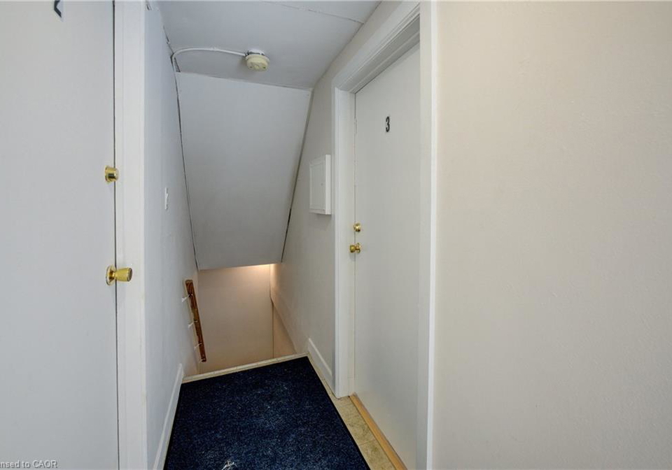 3355-king-street-e-kitchener-ontario-40827855