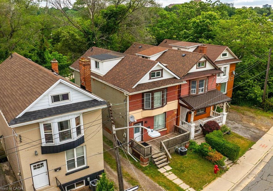 738-king-street-w-hamilton-ontario-40827885