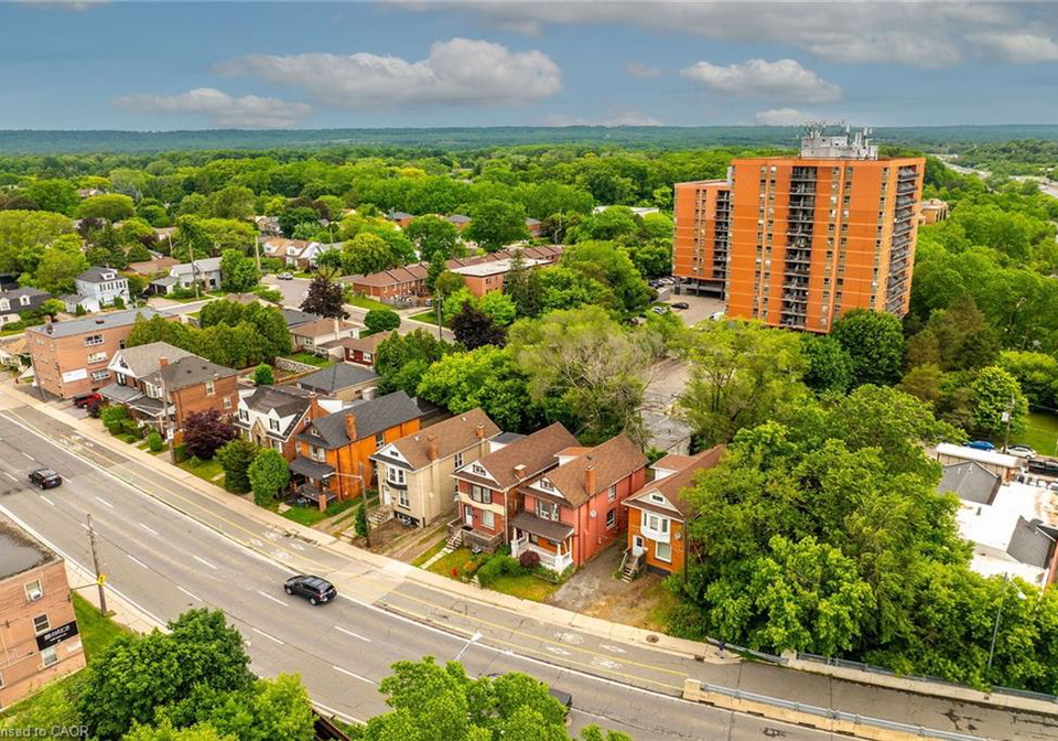 738-king-street-w-hamilton-ontario-40827885