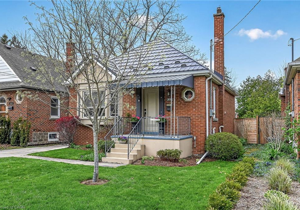 225-bond-street-hamilton-ontario-40827890