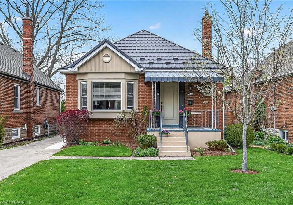 225-bond-street-hamilton-ontario-40827890