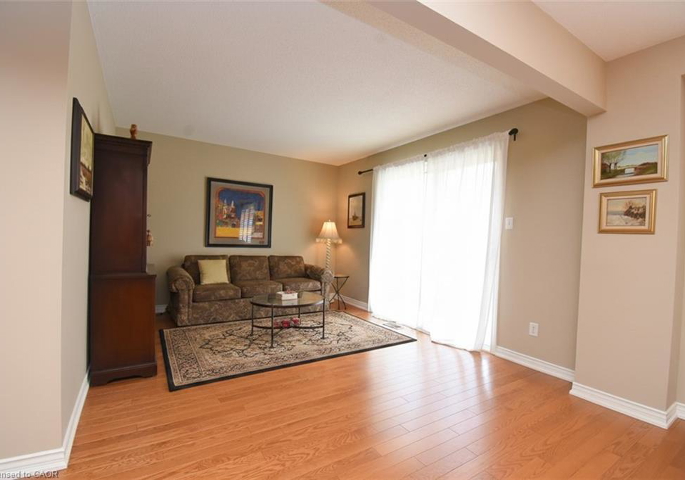 320-hamilton-drive-ancaster-ontario-40827908