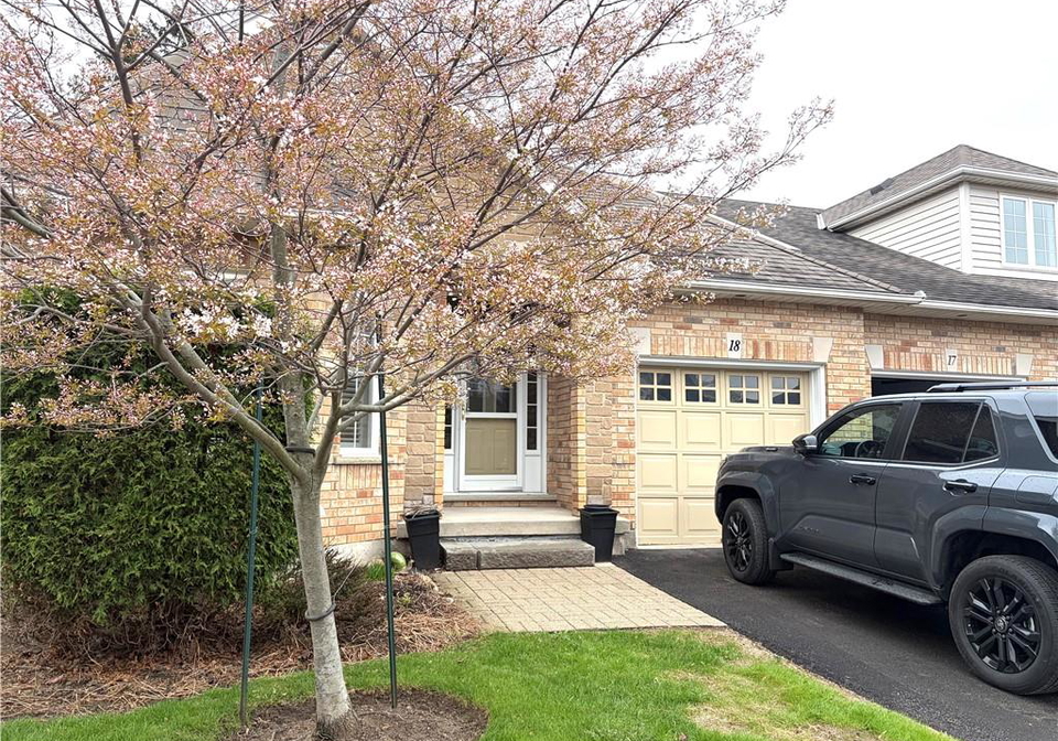 47-main-street-waterdown-ontario-40827942