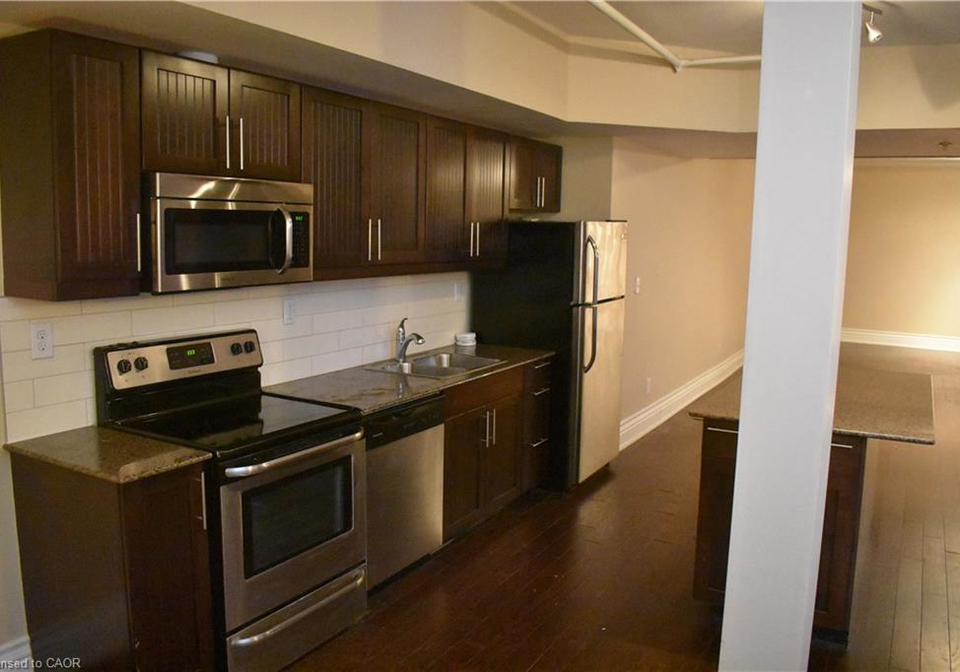200-stinson-street-hamilton-ontario-40827950