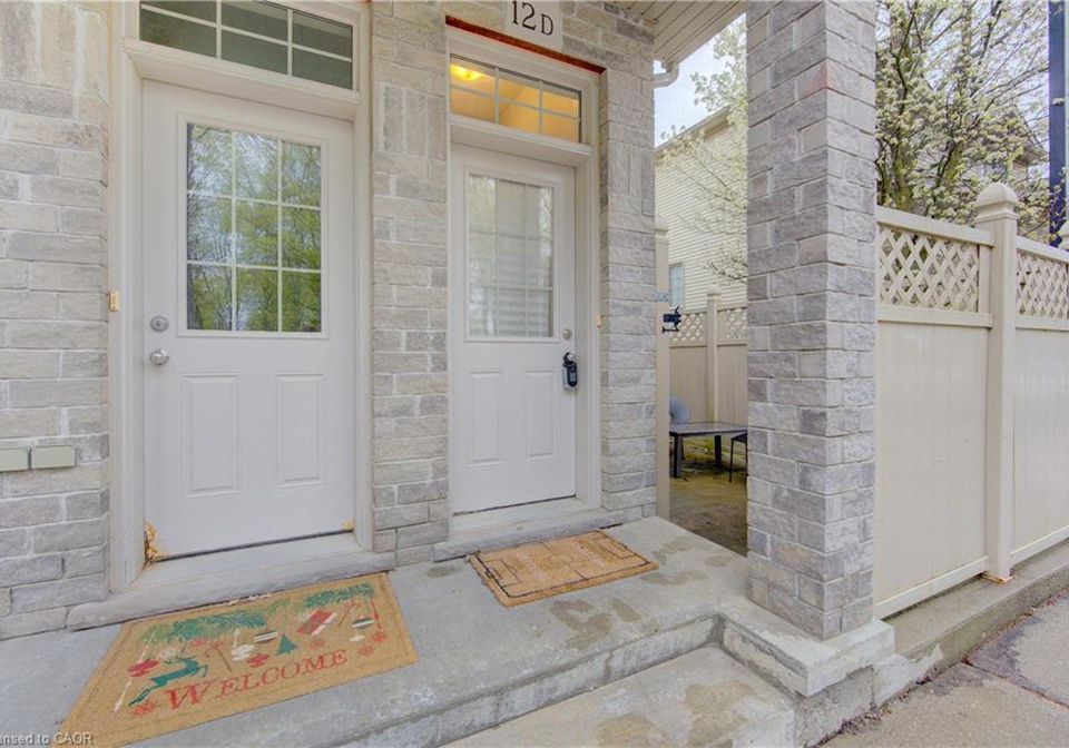 1941-ottawa-street-s-kitchener-ontario-40827975