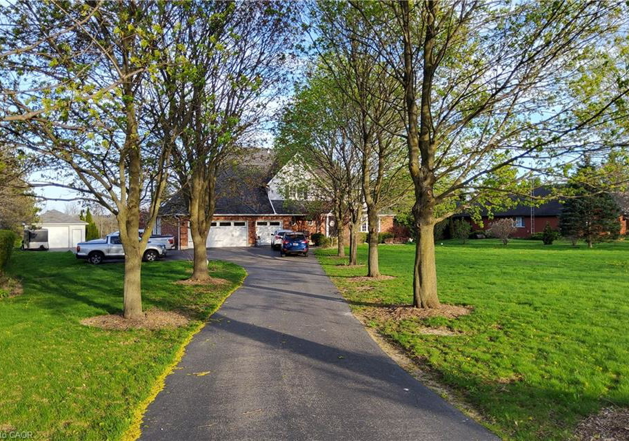26-brant-county-road-22-caledonia-ontario-40827979