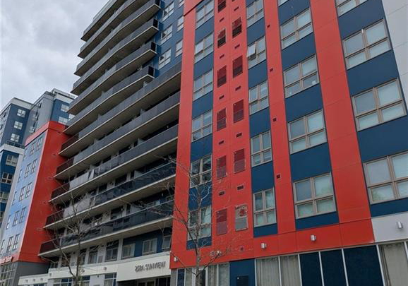 258a-sunview-street-waterloo-ontario-40828017