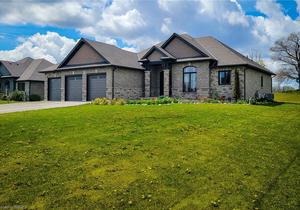 23-tedley-boulevard-brantford-ontario-40828039