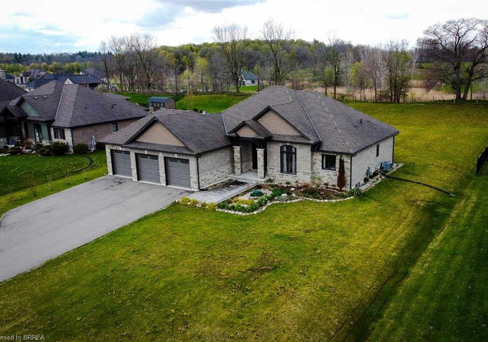 23-tedley-boulevard-brantford-ontario-40828039