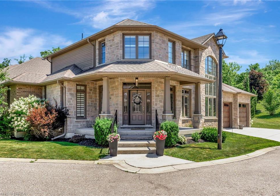 158-willow-street-paris-ontario-40828046
