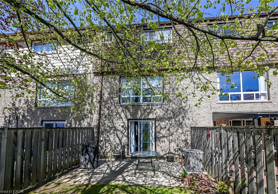 1455-garth-street-hamilton-ontario-40828053