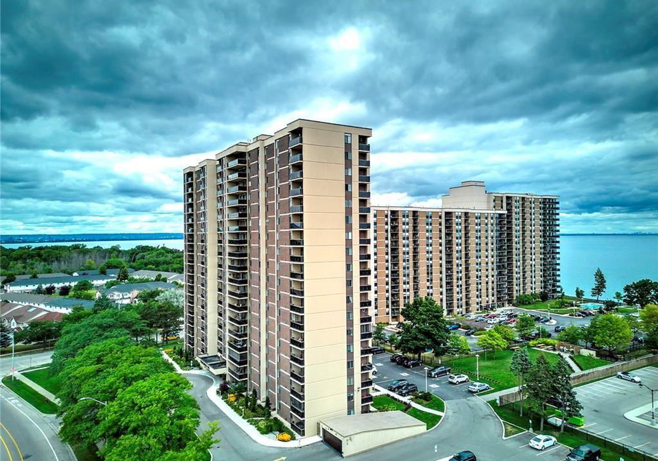 301-frances-avenue-stoney-creek-ontario-40828088