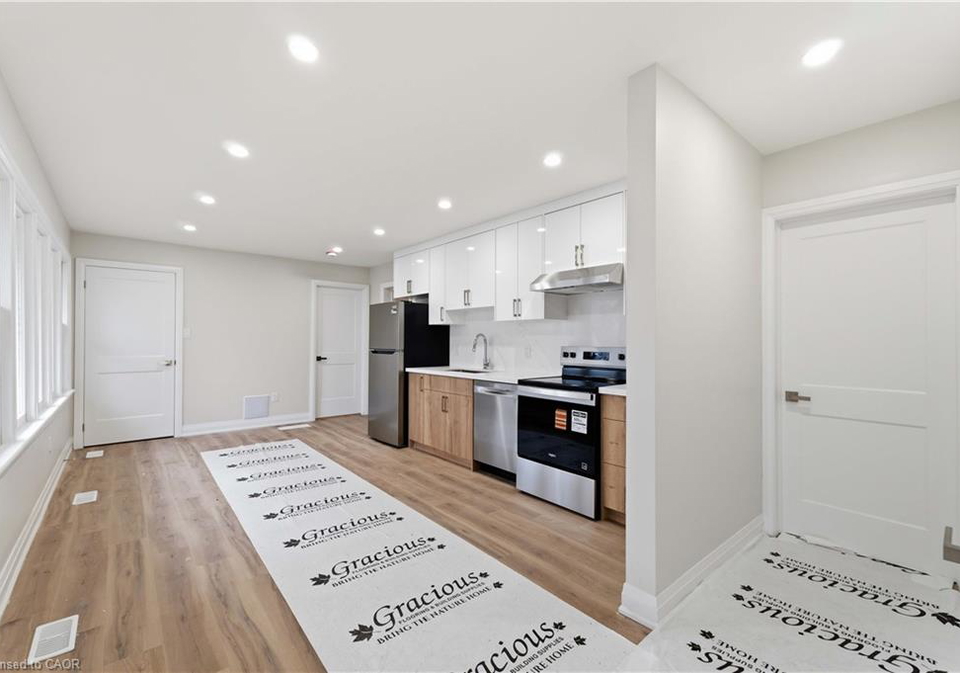 124-mcelroy-road-e-hamilton-ontario-40828129