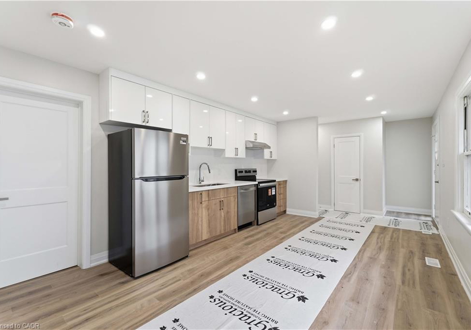124-mcelroy-road-e-hamilton-ontario-40828129
