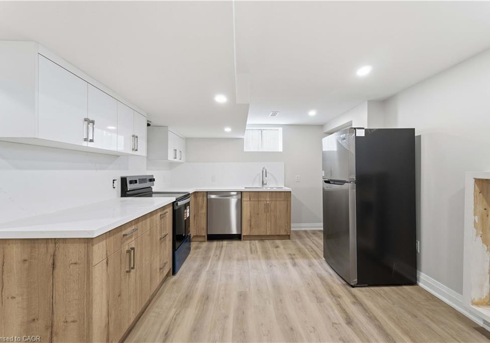 124-mcelroy-road-e-hamilton-ontario-40828143