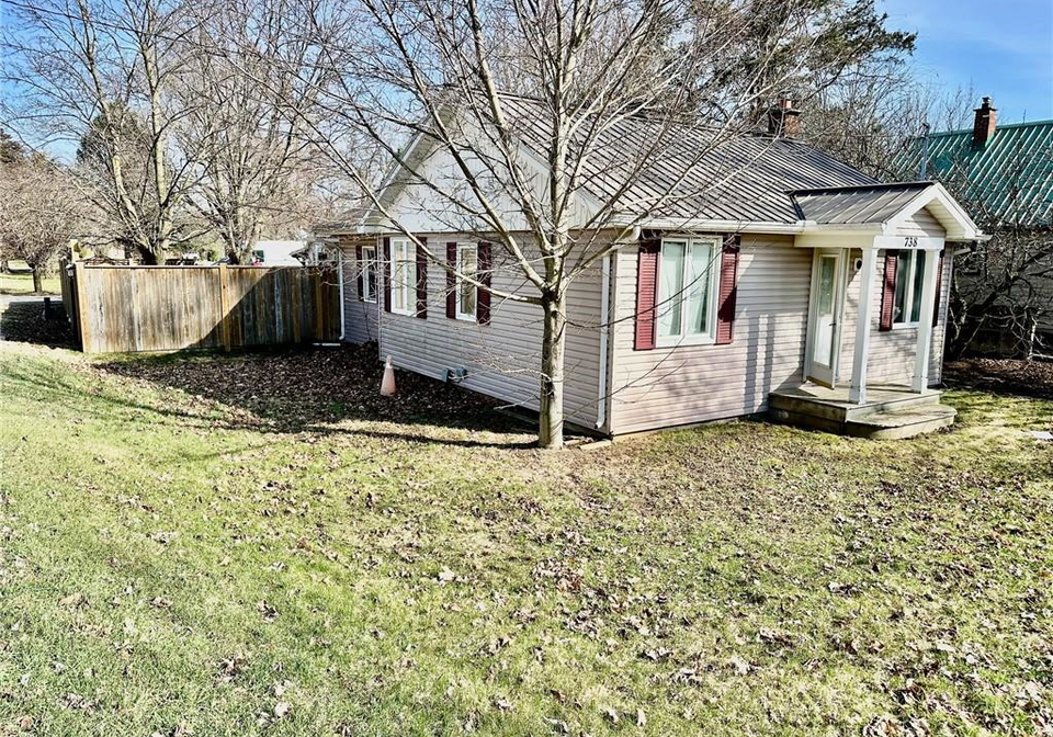 738-mount-pleasant-road-mount-pleasant-ontario-40828178