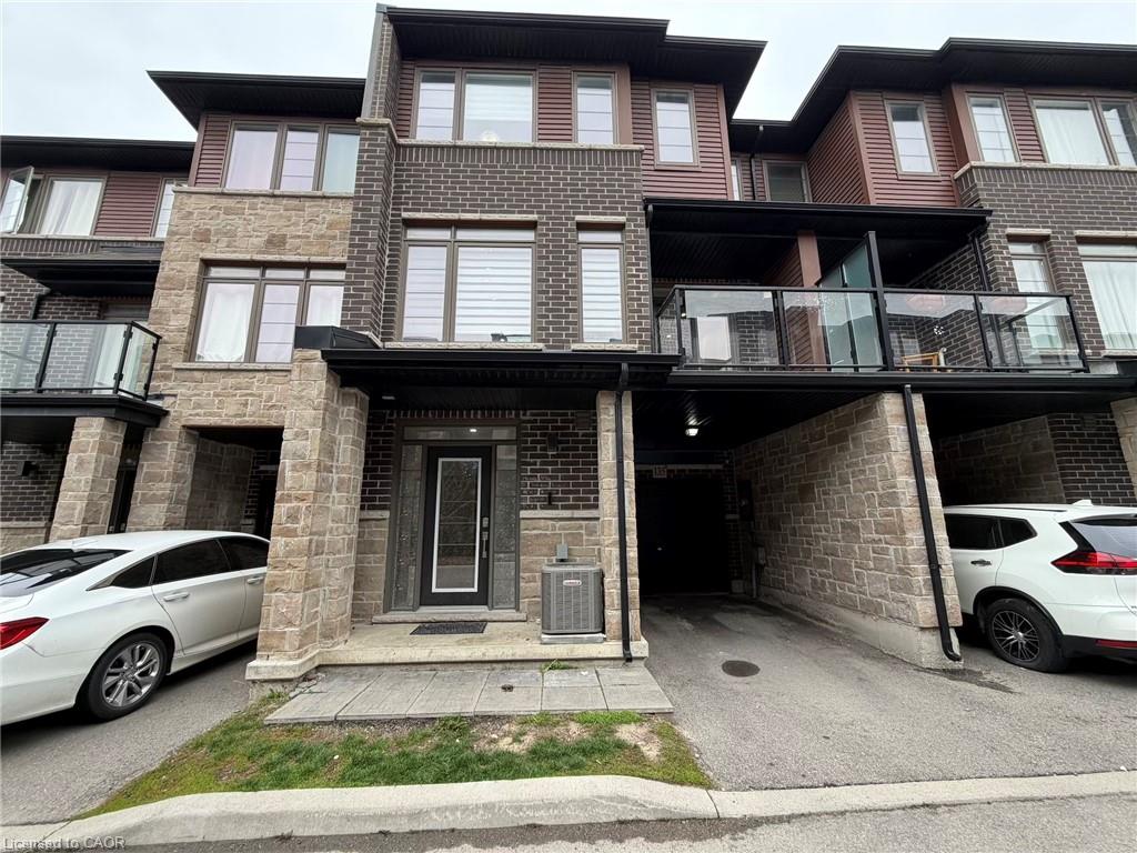 30-times-square-boulevard-stoney-creek-ontario-40828191