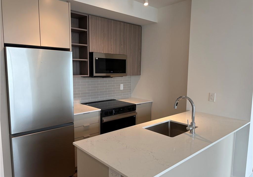 2075-lakeshore-road-burlington-ontario-40828217