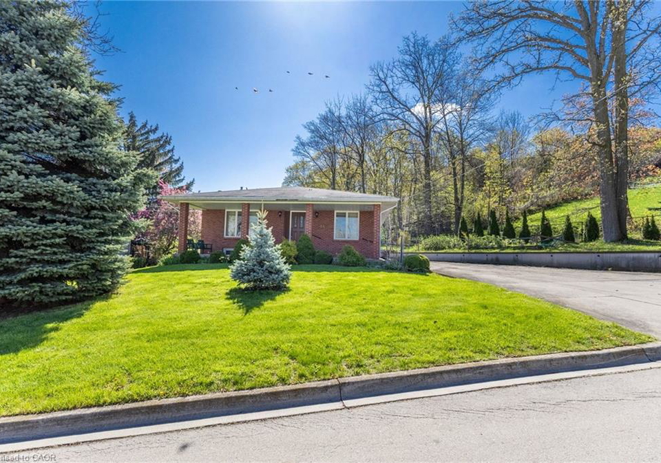 84-homeside-avenue-hamilton-ontario-40828218