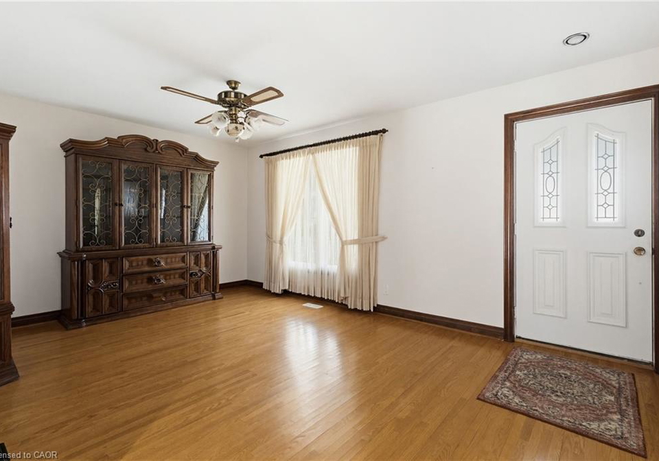 84-homeside-avenue-hamilton-ontario-40828218