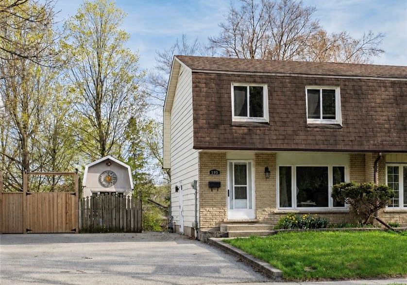 195-old-carriage-drive-kitchener-ontario-40828219