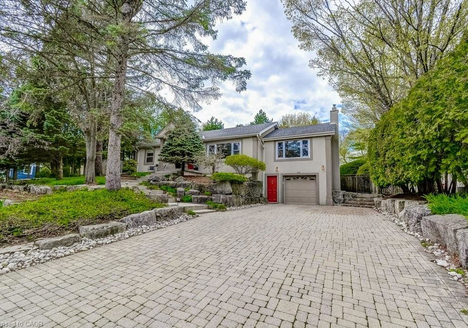 121-elgin-street-waterdown-ontario-40828244
